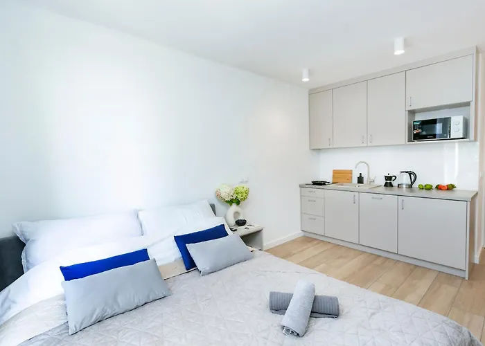 Pereca Blue - Better Rental